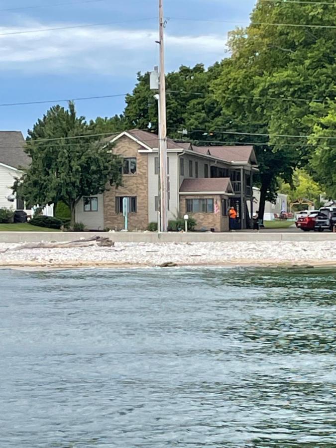 Lake Point Motel Marblehead Bagian luar foto