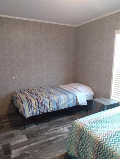 Lake Point Motel Marblehead Bagian luar foto