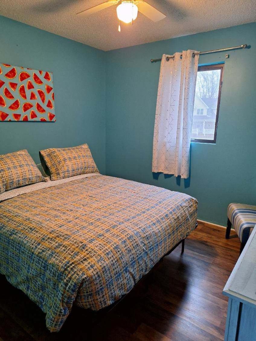 Lake Point Motel Marblehead Bagian luar foto
