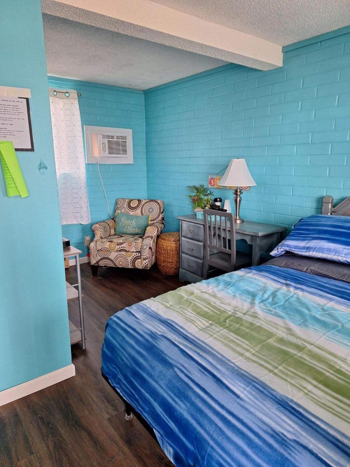 Lake Point Motel Marblehead Bagian luar foto